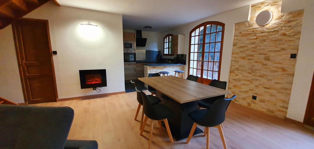 Magnifique Chalet Avec Balneotherapie Roubion Exterior foto