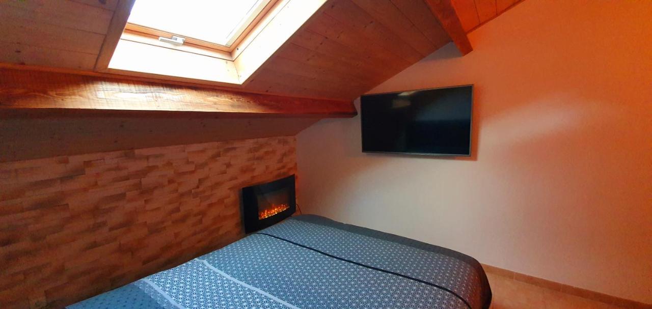 Magnifique Chalet Avec Balneotherapie Roubion Exterior foto