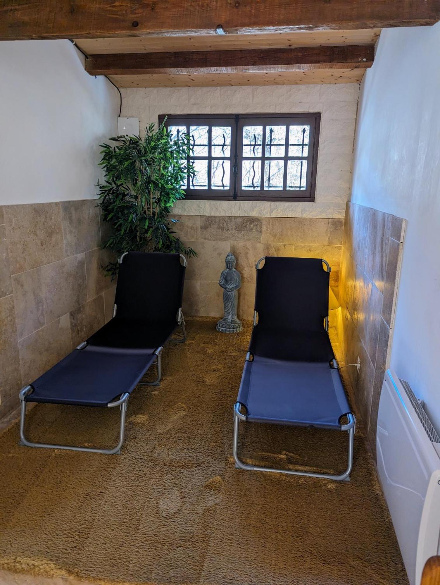 Magnifique Chalet Avec Balneotherapie Roubion Exterior foto